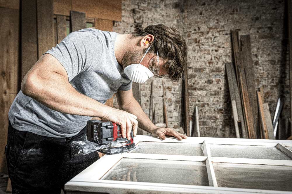 Фото - Виброшлифовочная машина Skil 3720 CC Compact (SR1E3720CC+BC1E3110AA)