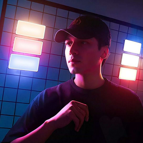 Фото - Студийный свет RTAKO RDJ-03 Pocket RGB photography fill Light (6942063222873)