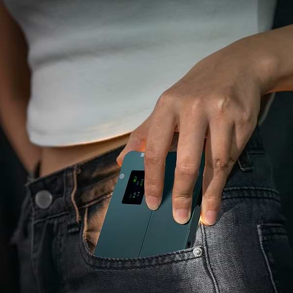 Фото - Студийный свет RTAKO RDJ-03 Pocket RGB photography fill Light (6942063222873)