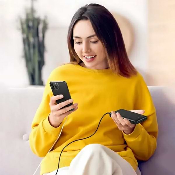 Фото - Батарея мобильная Awei P20K 10000mAh Black (6954284009744)