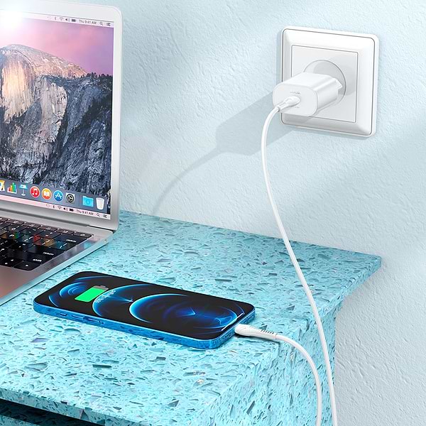 Фото - Сетевое зарядное устройство HOCO N22 Jetta PD25W charger set (Type-C to iP)(EU) White (6931474760074)