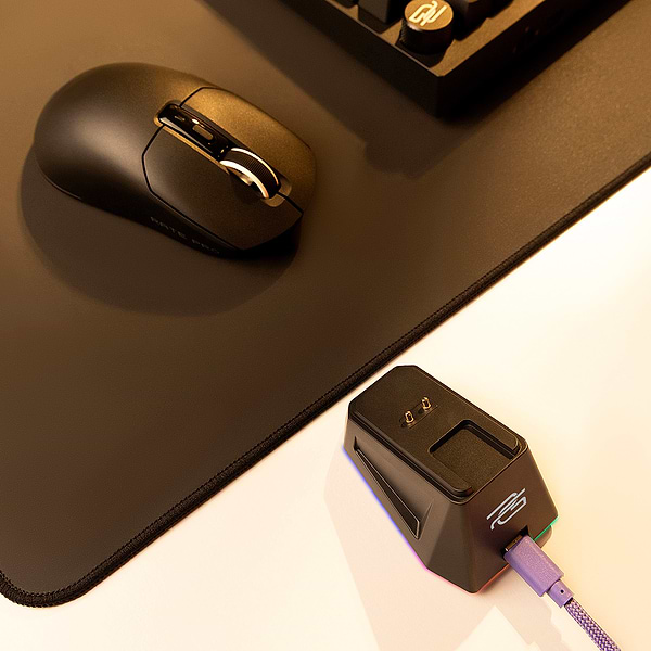Фото - Миша бездротова ігрова Proove Gaming Rate Pro with Charging Dock black (WMRPCD022001)