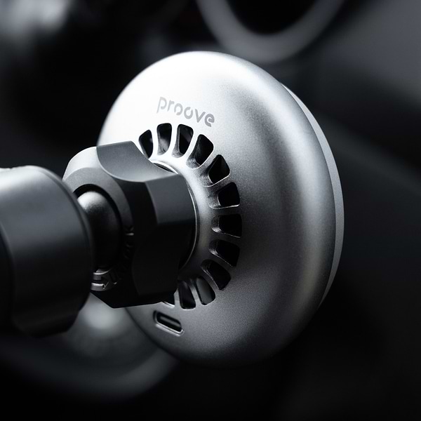 Фото - Автодержатель с беспроводной зарядкой Proove IceCore QI2 15W Gray (WHIC15002003)