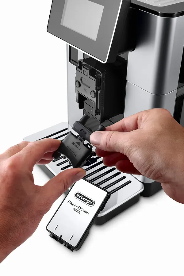 Фото - Уцінка - Кавомашина Delonghi ECAM610.74.MB #