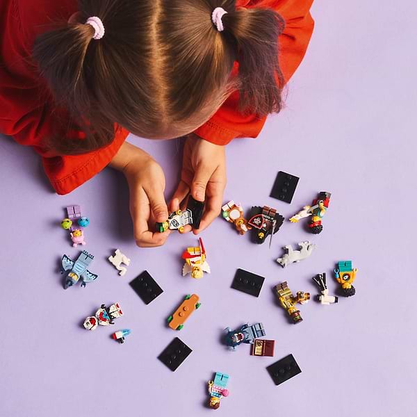 Фото - Уценка - Конструктор LEGO Minifigures Серия 27 (71048)