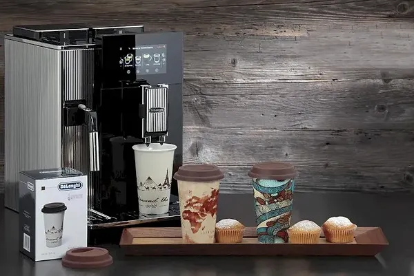 Фото - Термокружка Delonghi The Globetrotter (DLSC057)