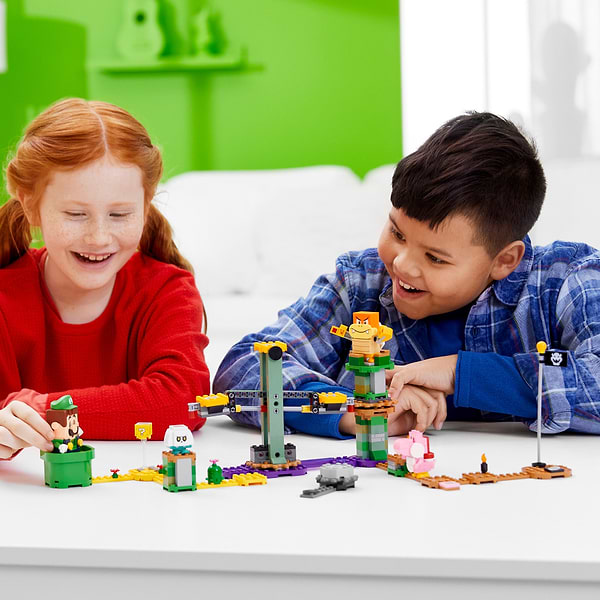 Фото - Конструктор LEGO Super Mario™ Приключения из Луиджи. Стартовый набор (71387)