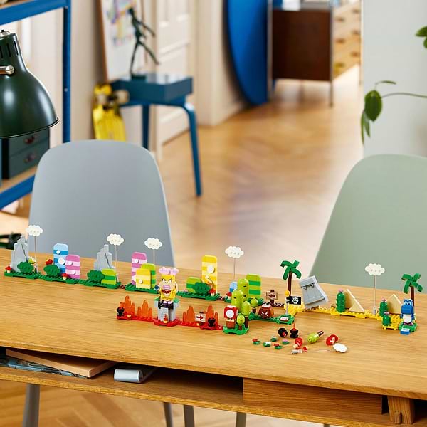 Фото - Конструктор LEGO Super Mario Набор для творчества для мастеров (71418)