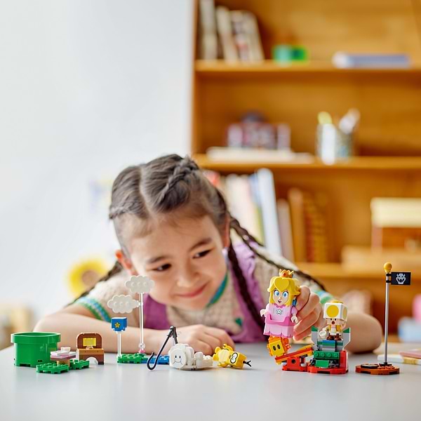 Фото - Конструктор LEGO Super Mario™ Пригоди з інтерактивною LEGO® Піч (71441)