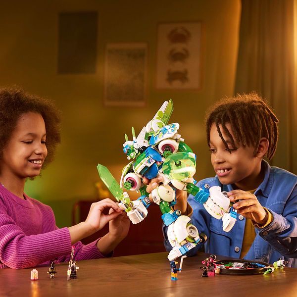 Фото - Конструктор LEGO DREAMZZZ™ Матео и рыцарский боевой робот Зет-Блоб (71485)