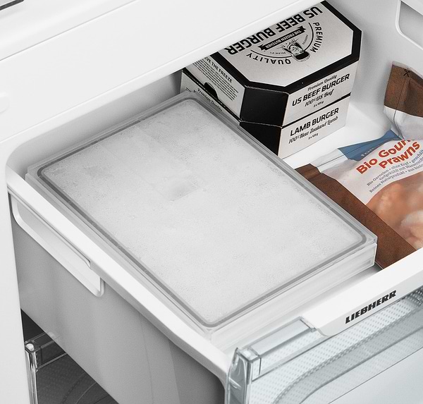 Фото - Холодильник Liebherr CBNef 5735