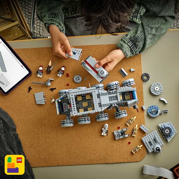 Фото - Конструктор LEGO  Star Wars™ «Джаггернаут» Великой армии Республики (75413)