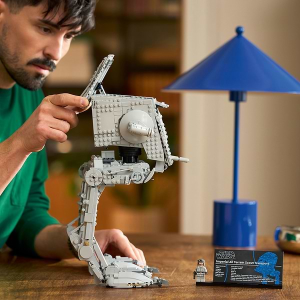 Фото - Конструктор LEGO  Star Wars™ Крокоход AT-ST™ (75417)