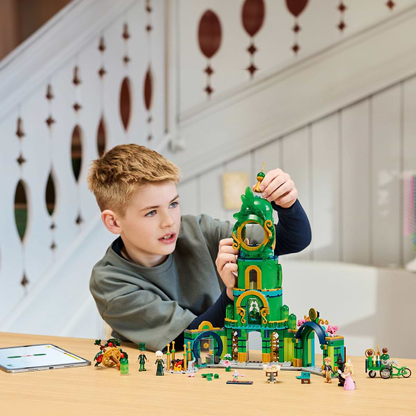 Фото - Конструктор LEGO Wicked Ласкаво просимо до Смарагдового міста (75684)