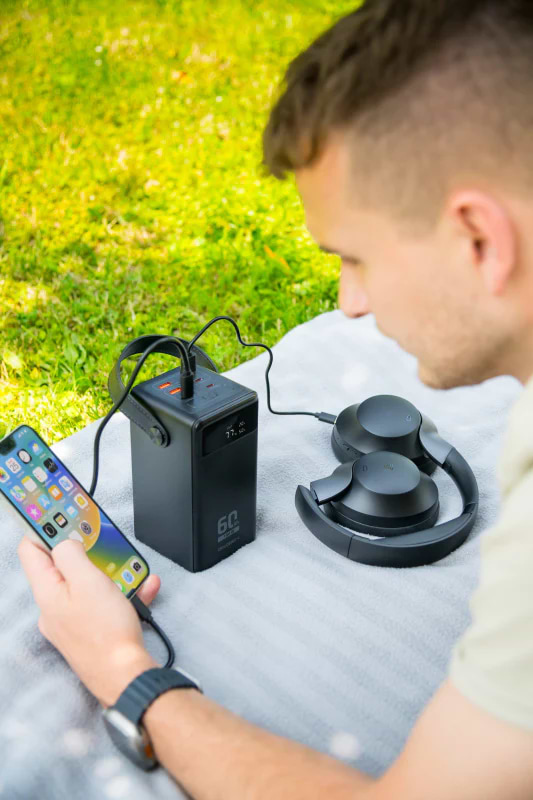 Фото - Батарея мобильная Gogen Powerbank 60000 mAh PD 100 W (GOGPB600002B)