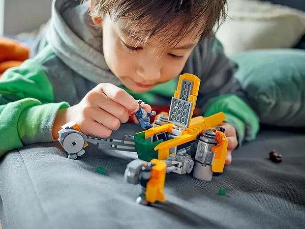 Фото - Конструктор LEGO Super Heroes Звездолет малыша Ракеты (76254)