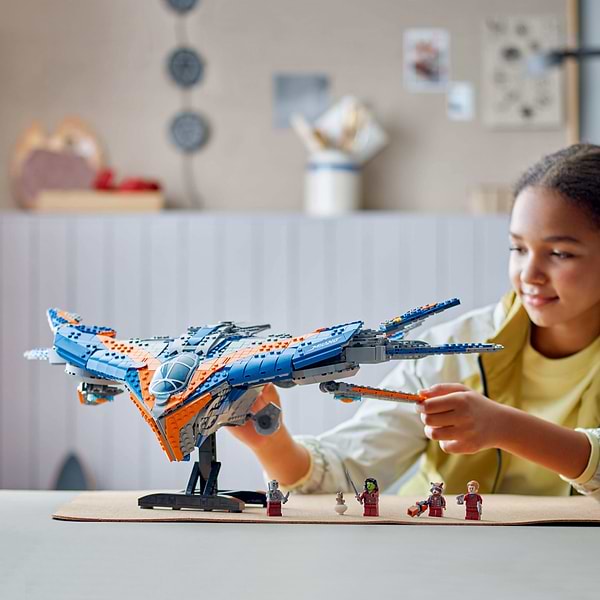 Фото - Конструктор LEGO Super Heroes Marvel Часовые Галактики: Милано (76286)