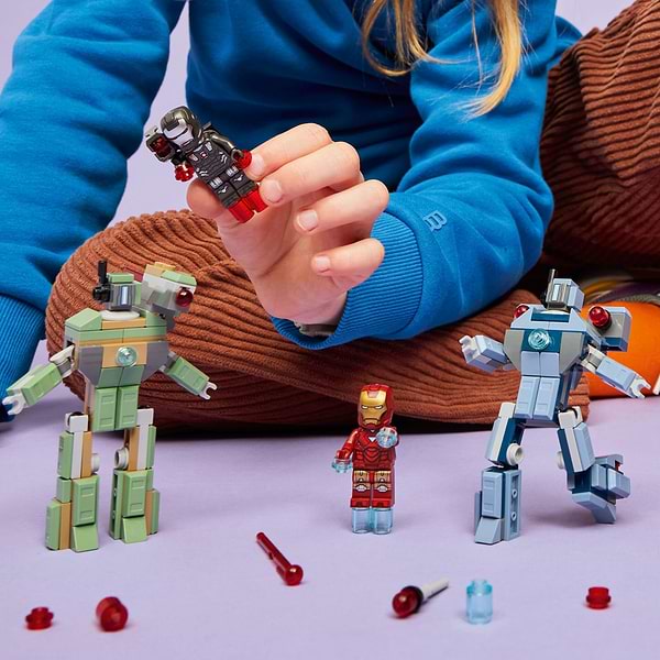 Фото - Конструктор LEGO  Super Heroes Marvel Залізна людина та Бойова Машина проти Хаммер Дронів (76320)