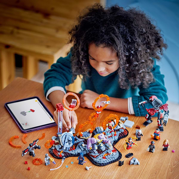Фото - Конструктор LEGO Super Heroes Marvel Мстители: Финал. Решающая битва (76323)