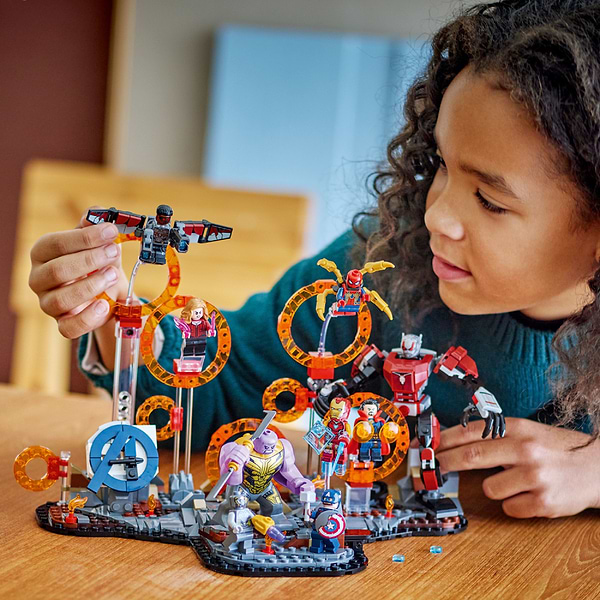 Фото - Конструктор LEGO Super Heroes Marvel Мстители: Финал. Решающая битва (76323)