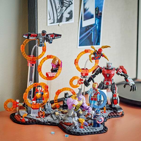 Фото - Конструктор LEGO Super Heroes Marvel Мстители: Финал. Решающая битва (76323)