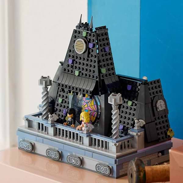Фото - Конструктор LEGO Wednesday Комната Венздей и Энид (76781)