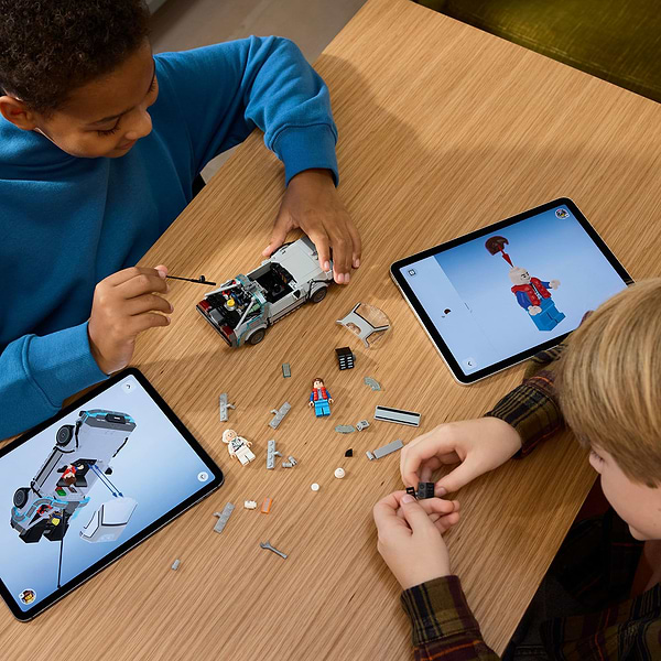 Фото - Конструктор LEGO Speed Champions Хроноворот из фильма «Назад в будущее» (77256)