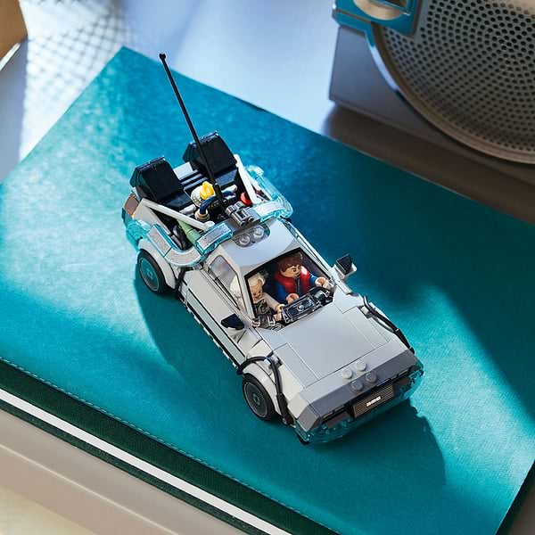 Фото - Конструктор LEGO Speed Champions Хроноворот из фильма «Назад в будущее» (77256)