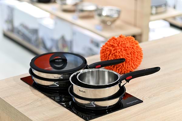 Фото - Уцінка - Набір посуду зі знімною ручкою Tefal L897SA74 Ingenio Emotion 10 пр