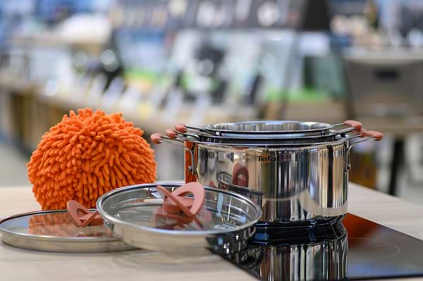 Фото - Набір посуду Tefal G720S674 OPTI'SPACE 6 пр (кастр. 18/20/24 см)