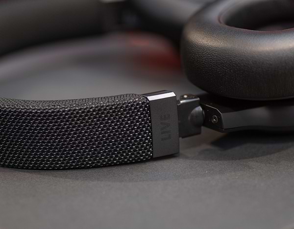 Фото - Навушники повнорозмірні бездротові JBL Live 660 NC Black (JBLLIVE660NCBLK)