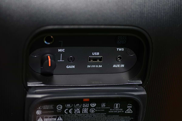 Фото - Портативна акустика JBL Partybox Encore Essential(JBLPBENCOREESSEP)