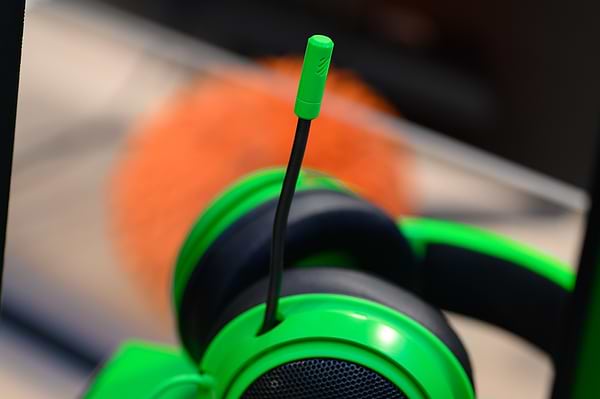 Фото - Гарнитура проводная игровая Razer Kraken Multi Platform Green (RZ04-02830200-R3M1)
