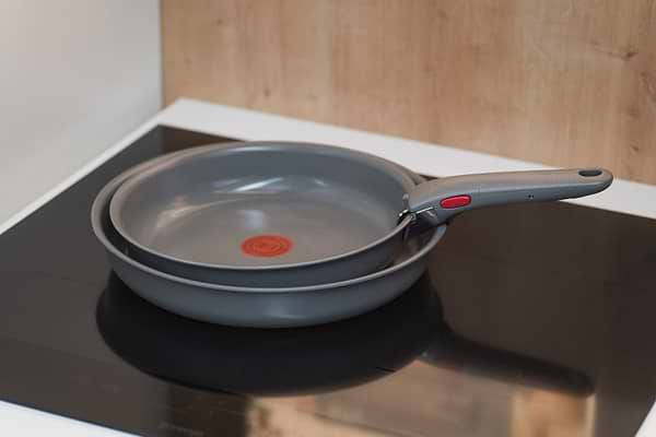 Фото - Набор сковород со съемной ручкой Tefal Ingenio Renew 3 пр. (L2609502)