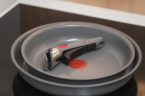 Фото - Набор сковород со съемной ручкой Tefal Ingenio Renew 3 пр. (L2609502)