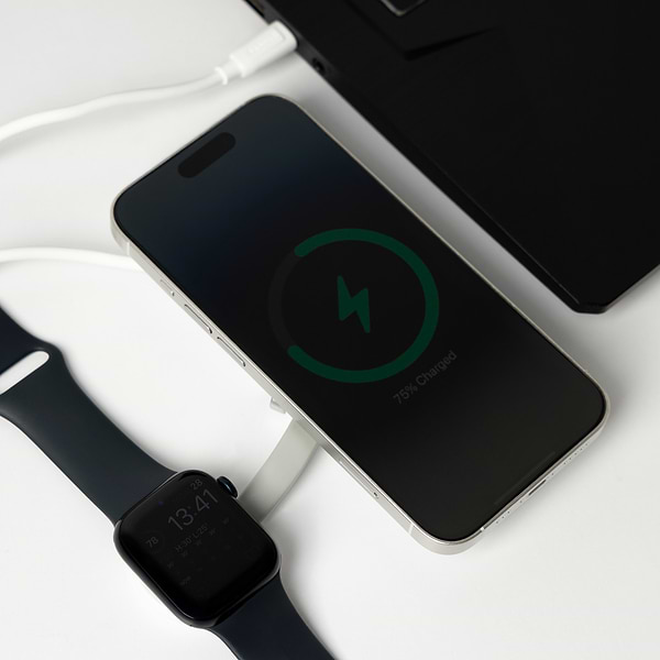 Фото - Бездротовий зарядний пристрій Proove Knocker 2 in 1 White (WSPK15012002)