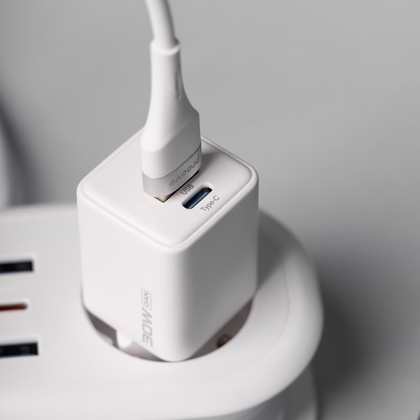 Фото - Мережевий зарядний пристрій Proove Pocket GaN 30W (Type-C + USB) white (WCPG30110002)
