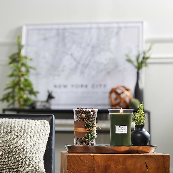 Фото - Свічка скло Woodwick Large Frasier Fir (Ялиця Фразера) 609г (93175E)