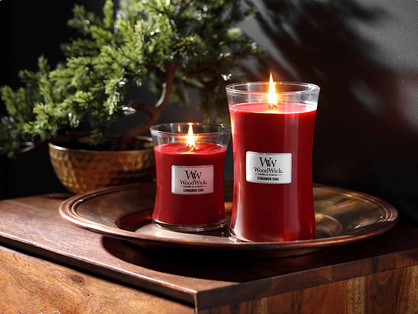 Фото - Свеча стекло Woodwick Medium Cinnamon Chai (Чай с корицей) 275г (92104E)