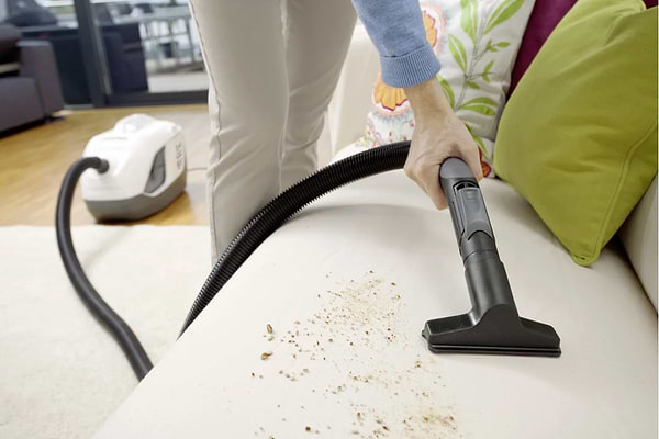 Фото - Пылесос для сухой уборки с аквафильтром Karcher DS 6 Plus (1.195-252.0)