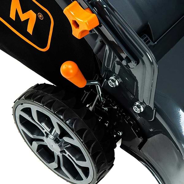 Фото - Газонокосилка бензиновая GTM LM42