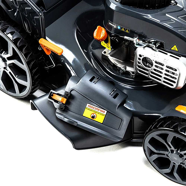 Фото - Газонокосилка бензиновая GTM LM48