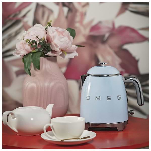 Фото - Электрический чайник Smeg KLF05PBEU