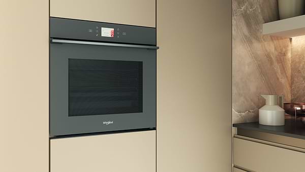Фото - Духовой шкаф электрический Whirlpool WOI118HT2SSMA