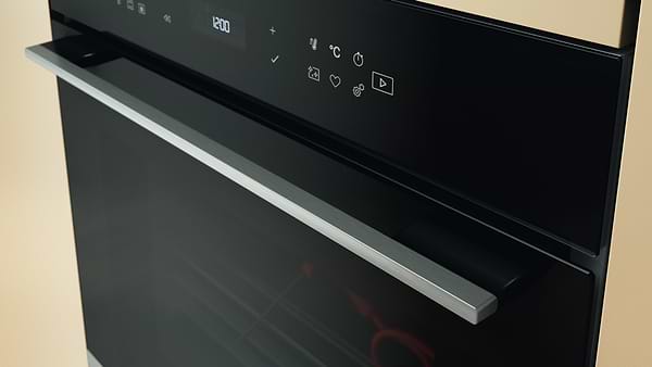 Фото - Духова шафа Whirlpool WOI78FPT1SXA