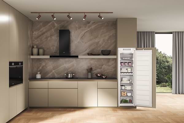 Фото - Морозильная камера встраиваемая Whirlpool WHSD18F013D1