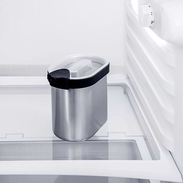 Фото - Охладитель молока для кофемашин и кофеварок Jura Cool Control 0.6л Black (EB) (24281)