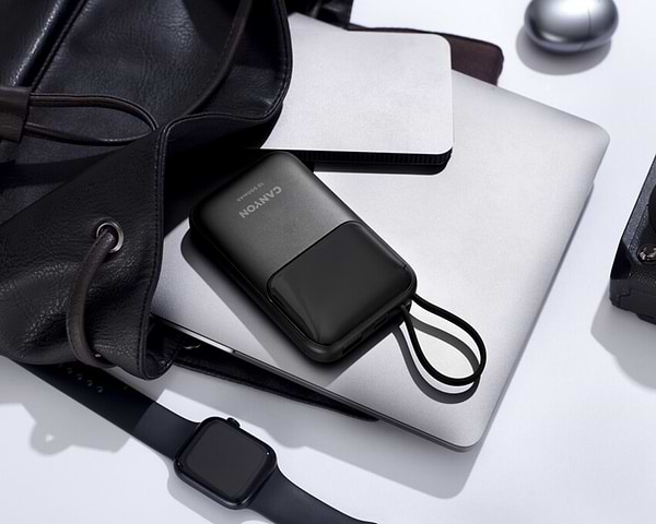 Фото - Батарея мобильная Canyon OnPower 101 built-in cable 10000 mAh PD22.5W Black (CNS-CPB101BK)