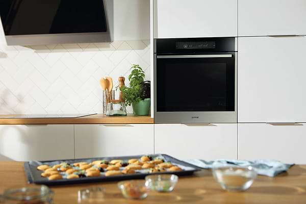 Фото - Духовой шкаф электрический Gorenje BO758A23BG Black
