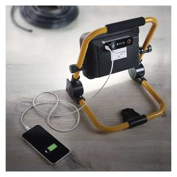 Фото - Світлодіодний прожектор EMOS ZS2822 20W 2000Lm 6500K Li-Ion 6600 mAг IP54